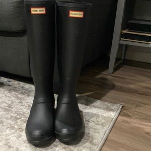 Hunter Boots- Size 9